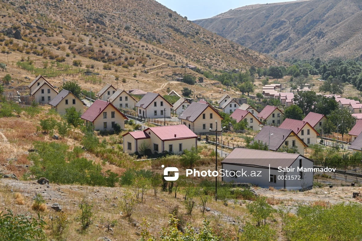 Sabah Laçının Zabux kəndinə ilk köç başlayır
