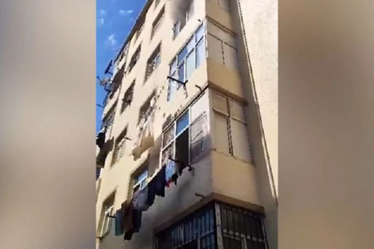 Masazırda altımərtəbəli yaşayış binasında yanğın - VİDEO Masazırda altımərtəbəli yaşayış binasında yanğın - VİDEO