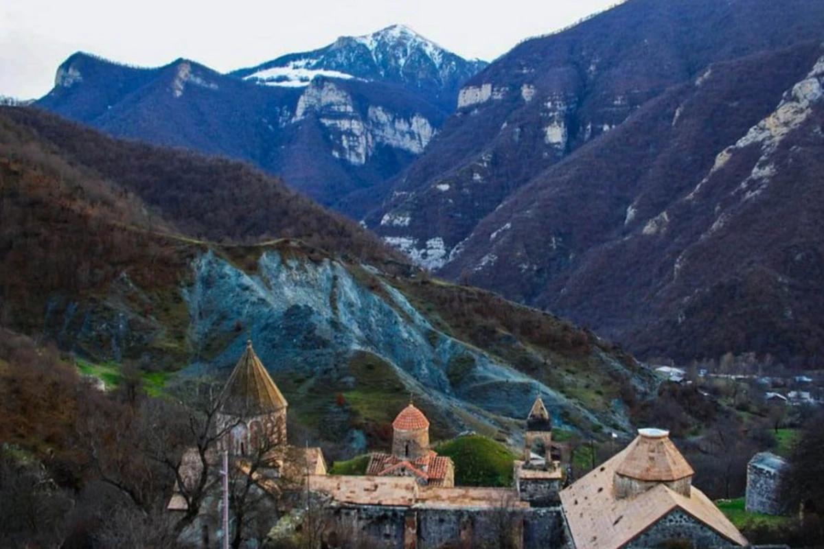 Kəlbəcər rayonunun Zar kəndinin təməli qoyulub