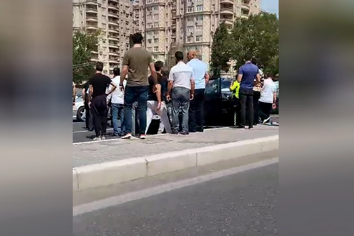 Heydər Əliyev Mərkəzinin yaxınlığında QƏZA - VİDEO
