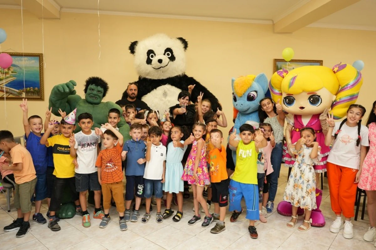 Heydər Əliyev Fondu uşaqlar üçün əyləncə tədbirləri keçirib