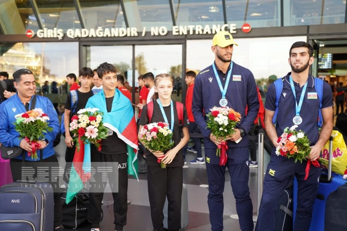 Avropa çempionatlarında 5 medal qazanan taekvondoçular Vətənə qayıdıb - FOTO