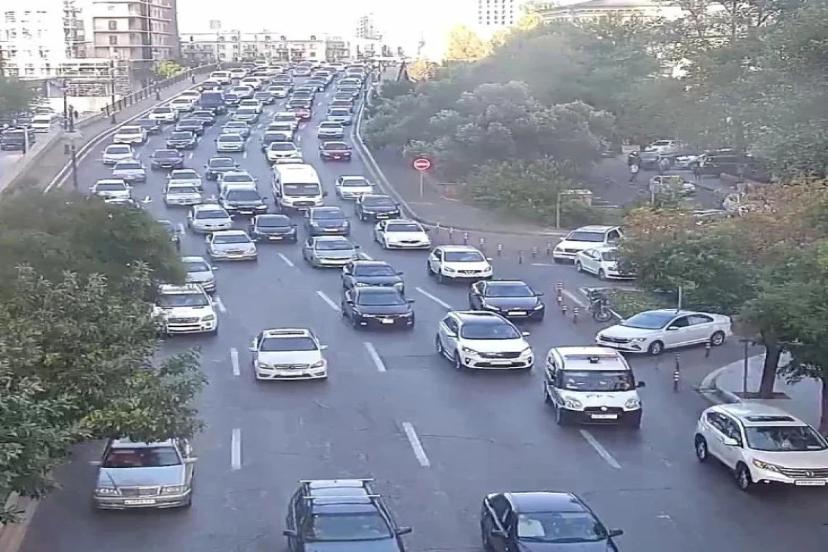 Bakıda sıxlıq olan yollar AÇIQLANDI - FOTO Bakıda sıxlıq olan yollar AÇIQLANDI - FOTO