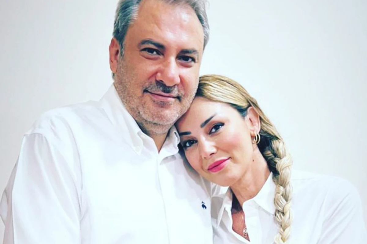 Petek Dinçöz həyat yoldaşı ilə Dağüstü Parkda - FOTO