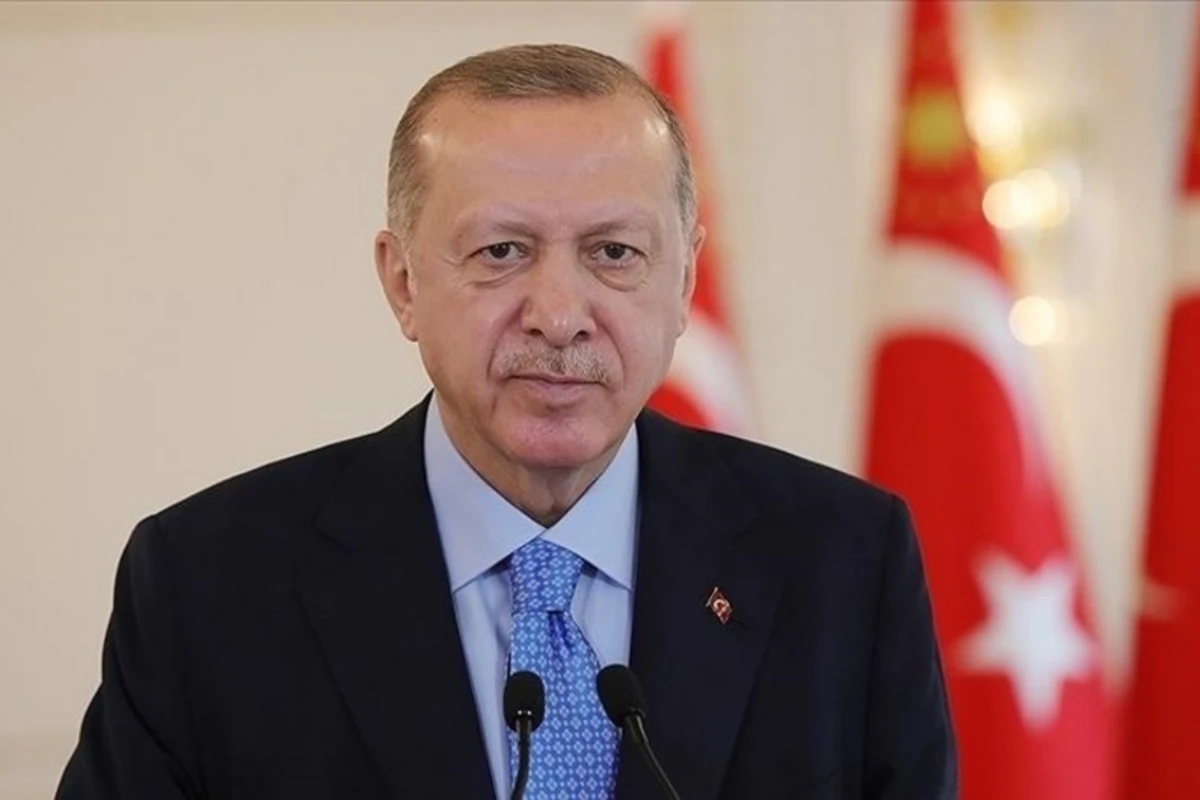 Ərdoğan: Minlərlə şəhid verdik, amma nə terrora, nə də onu müdafiə edənlərə boyun əydik