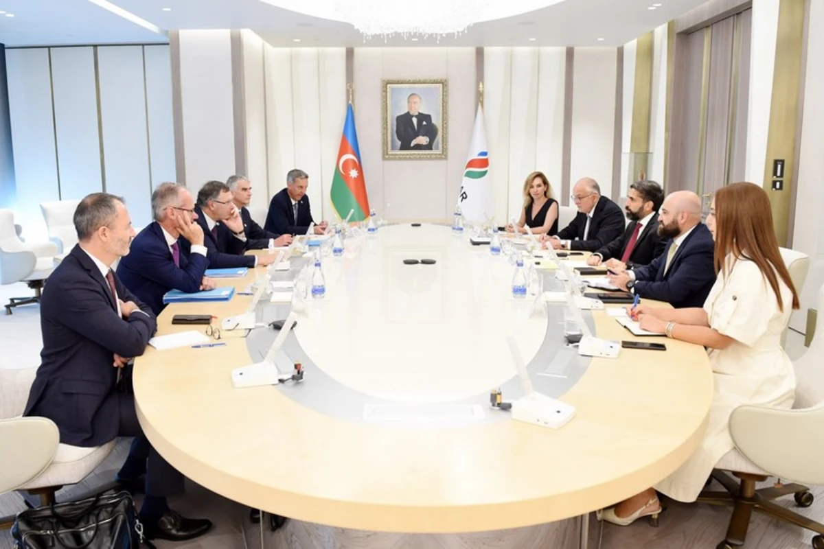SOCAR “TotalEnergies” ilə “Abşeron” yatağının işlənilməsinin ikinci mərhələsini müzakirə edib - FOTO