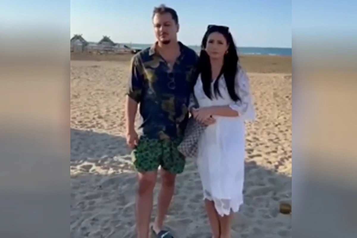 В Баку найдена крупная сумма денег, которую потеряла немецкая туристка - ВИДЕО