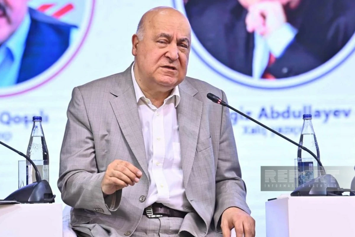 AYB-nin katibi: Yazıçı kitab nəşrinə pul verməməlidir, o qonorar almalıdır AYB-nin katibi: Yazıçı kitab nəşrinə pul verməməlidir, o qonorar almalıdır