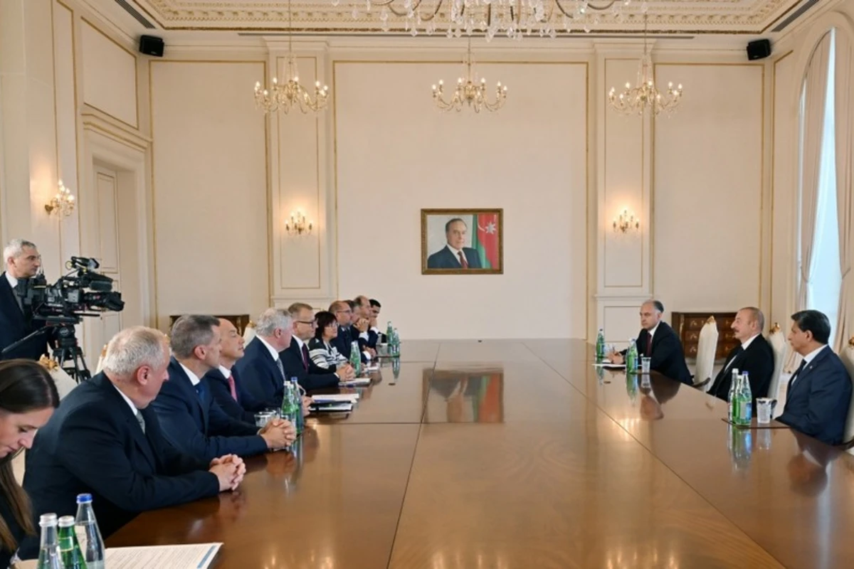 Prezident İlham Əliyev Slovakiya parlamentinin sədrini qəbul edib - FOTO