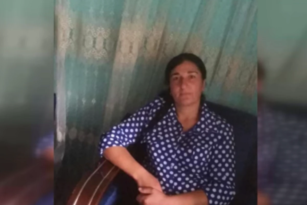 Azərbaycanda kişi əvvəlcə arvadının başını kəsdi, sonra özünü... -  VİDEO