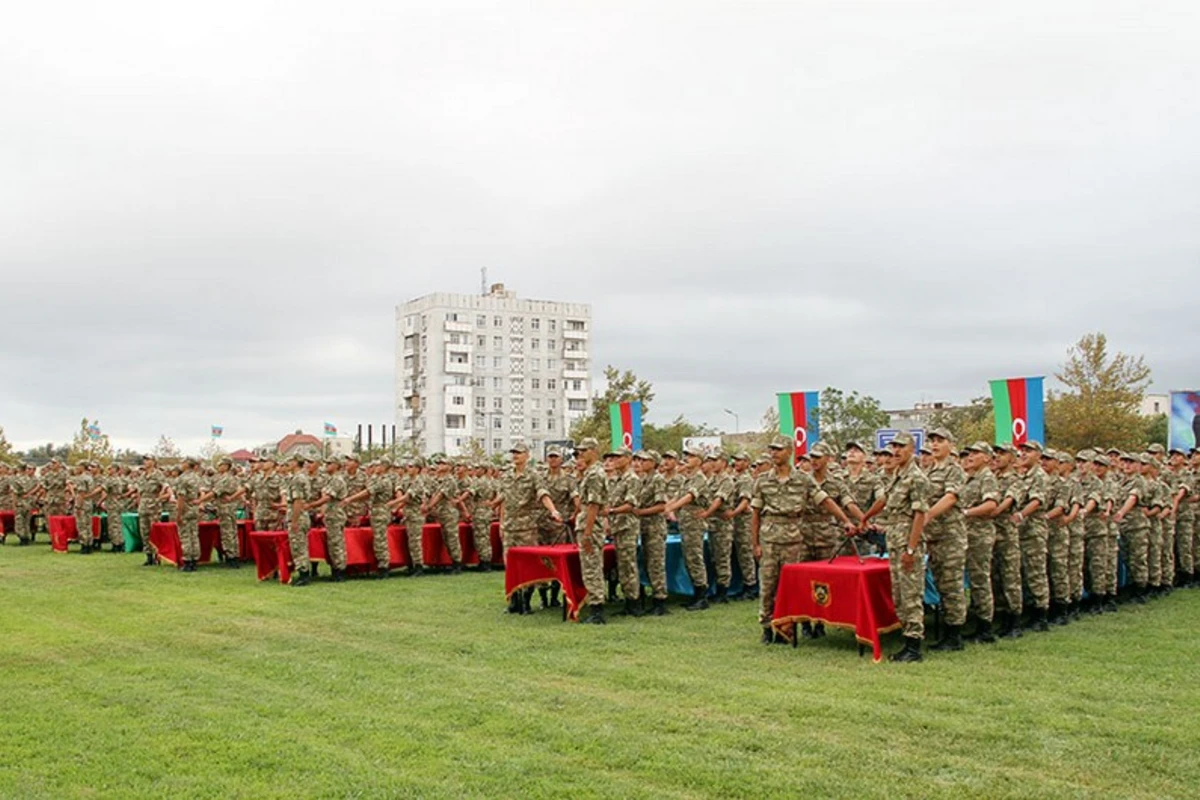 Hərbi təhsil müəssisələrində andiçmə mərasimləri keçirilib - FOTO