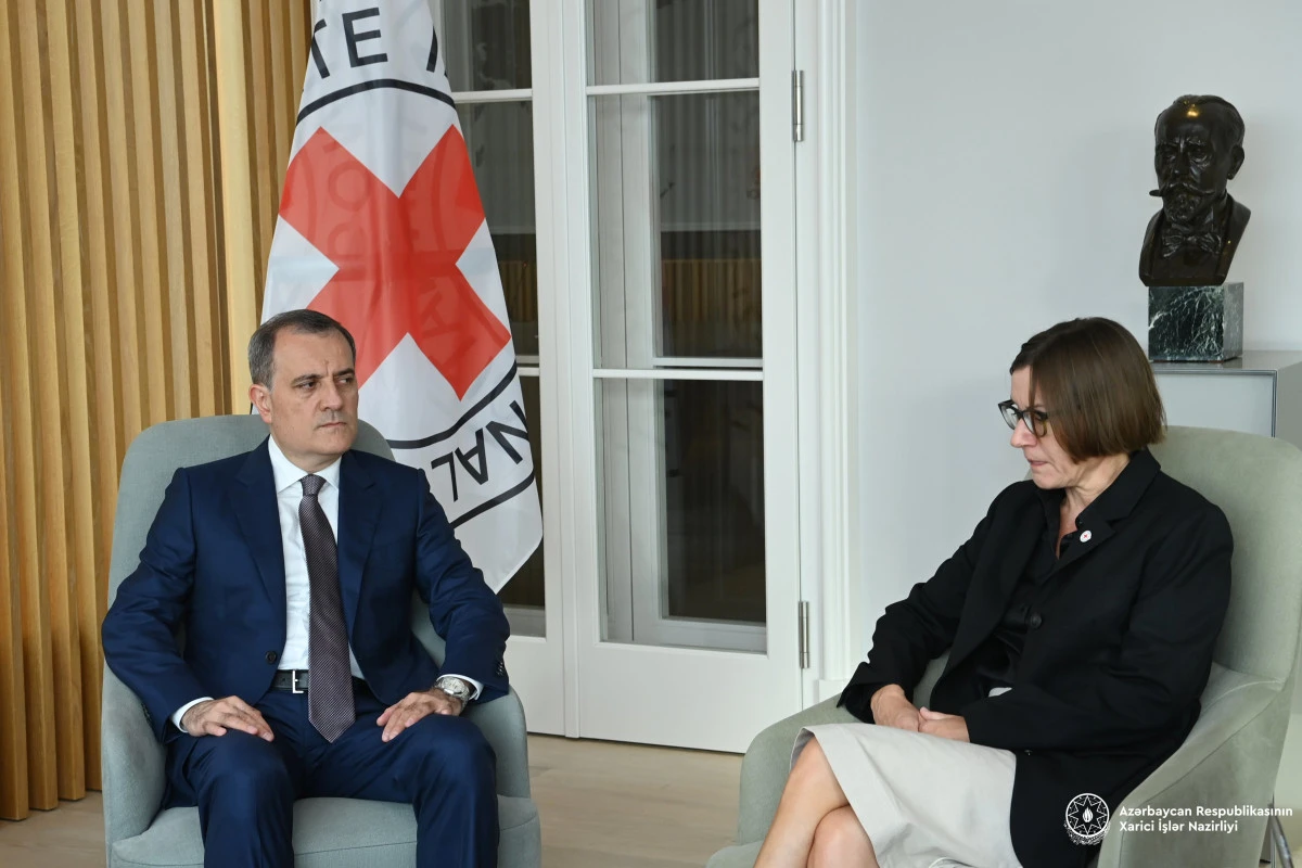 Ceyhun Bayramov BQXK prezidenti ilə görüşüb - FOTO