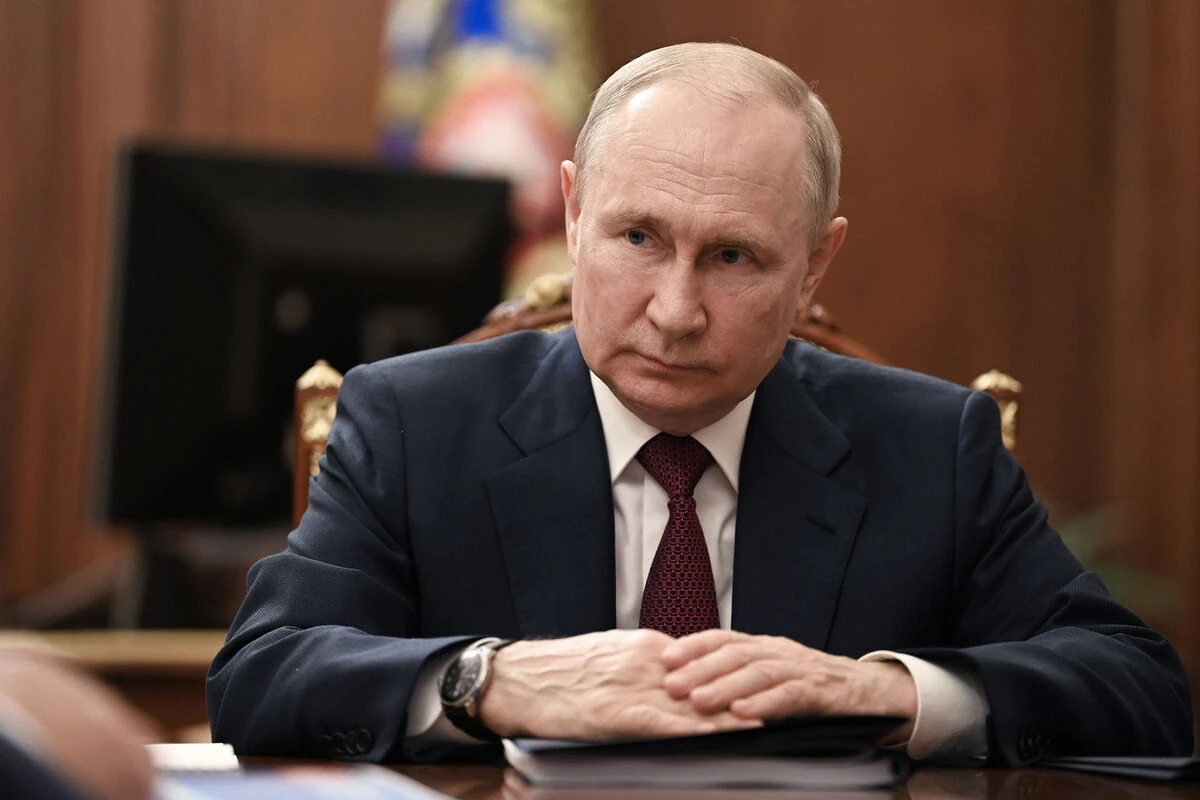 Vladimir Putin Nikol Paşinyanla münasibətlərindən danışıb