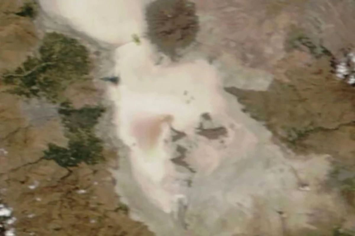 NASA Urmiya gölünün son görüntülərini yayıb - FOTO
