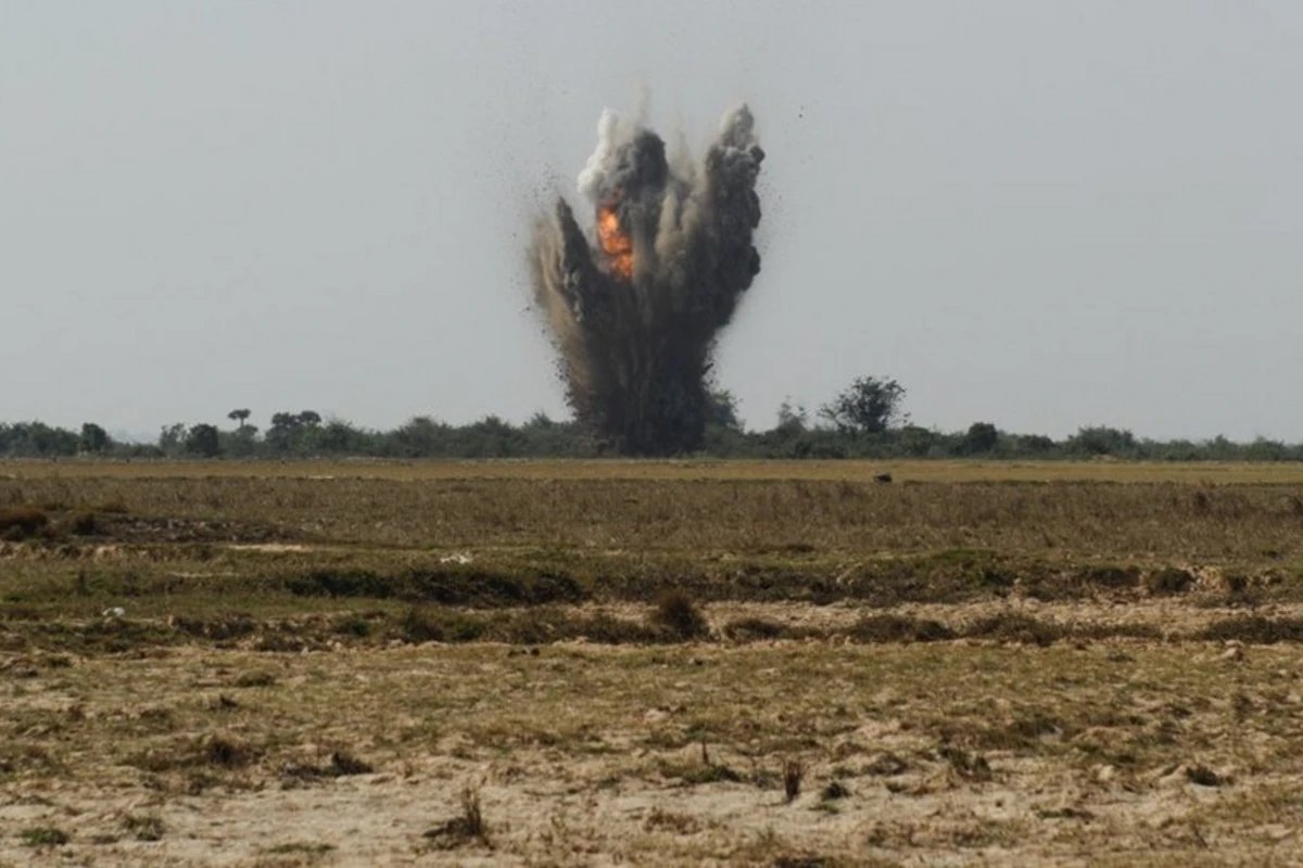 Laçında ekskavator tank əleyhinə minaya düşüb