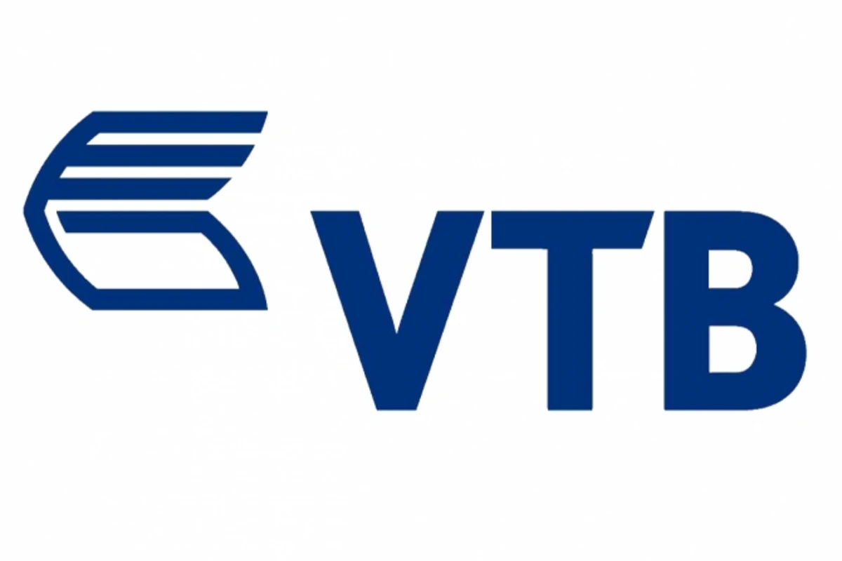 VTB (Азербайджан) поддержал благотворительный проект Помоги детям собраться в школу