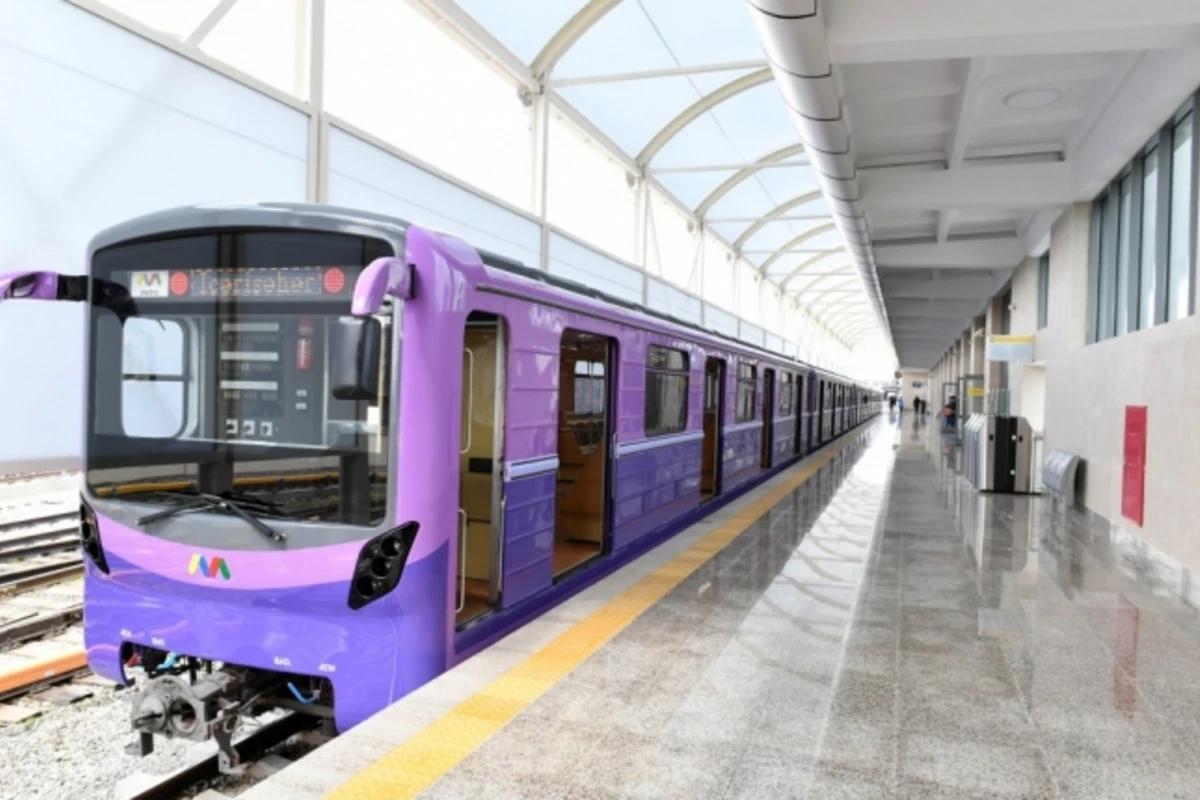 Bakı metrosundan istifadə edənlərin nəzərinə - Sentyabrın 15-i səhər saat 06:00-dan... Bakı metrosundan istifadə edənlərin nəzərinə - Sentyabrın 15-i səhər saat 06:00-dan...