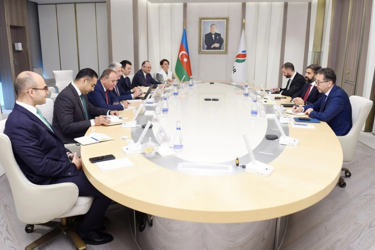 SOCAR ITFC ilə dekarbonizasiya və rəqəmsallaşma sahələrində əməkdaşlığı müzakirə edib - FOTO
