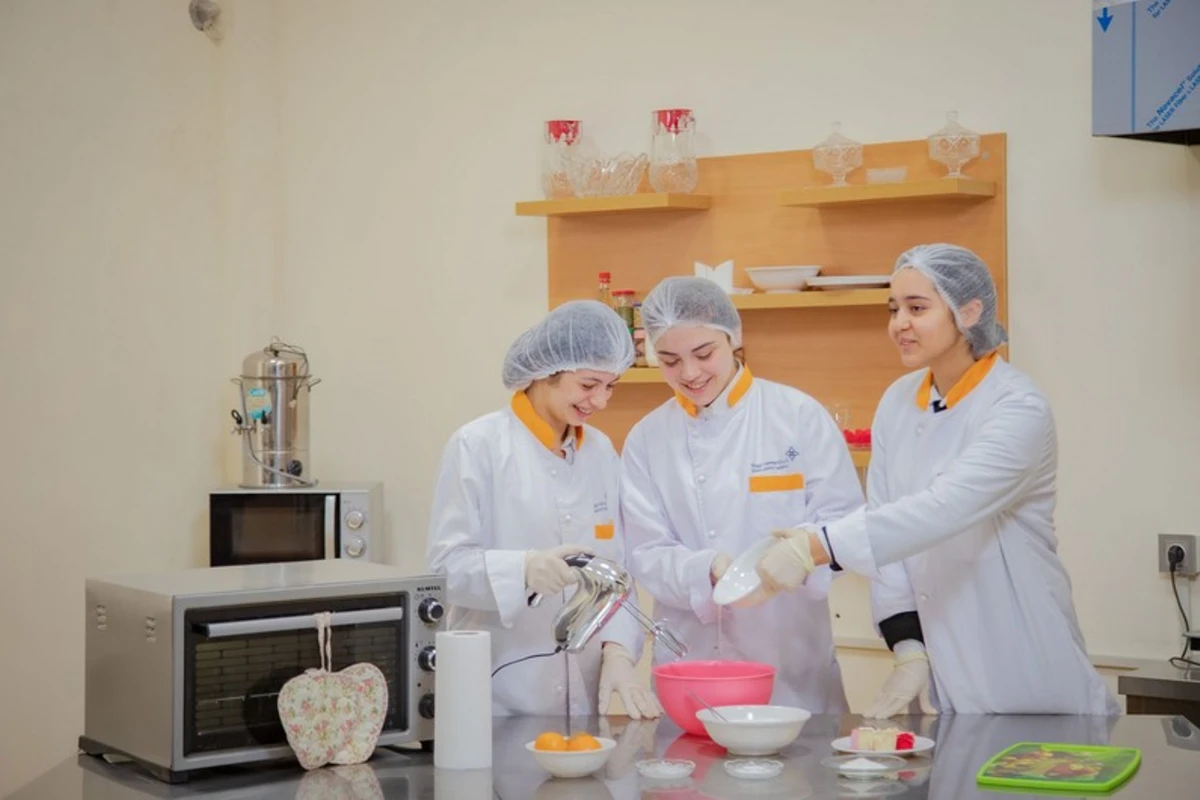 Daha 116 yeni məktəbdə peşə təmayüllü siniflər fəaliyyətə başlayıb