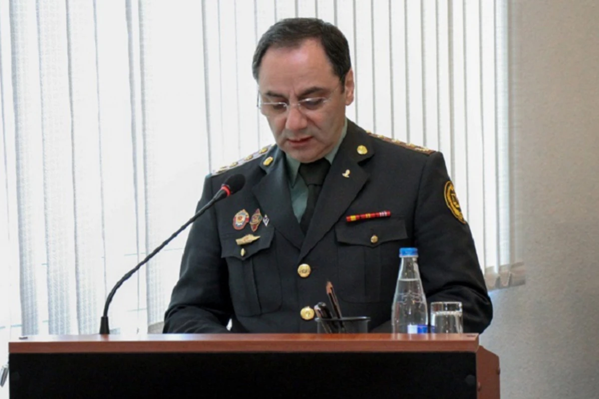 Daha bir general işdən çıxarıldı