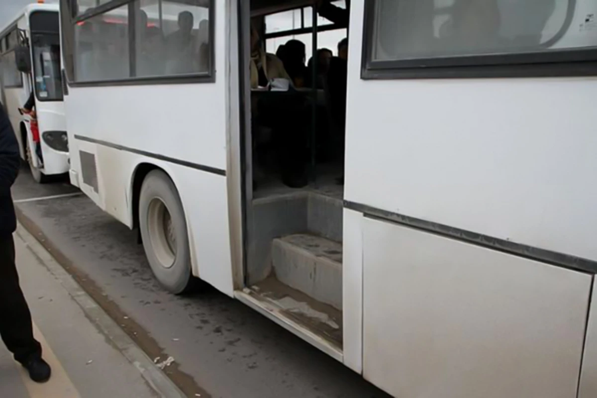 Bakıda avtobusda halı pisləşən qadın öldü