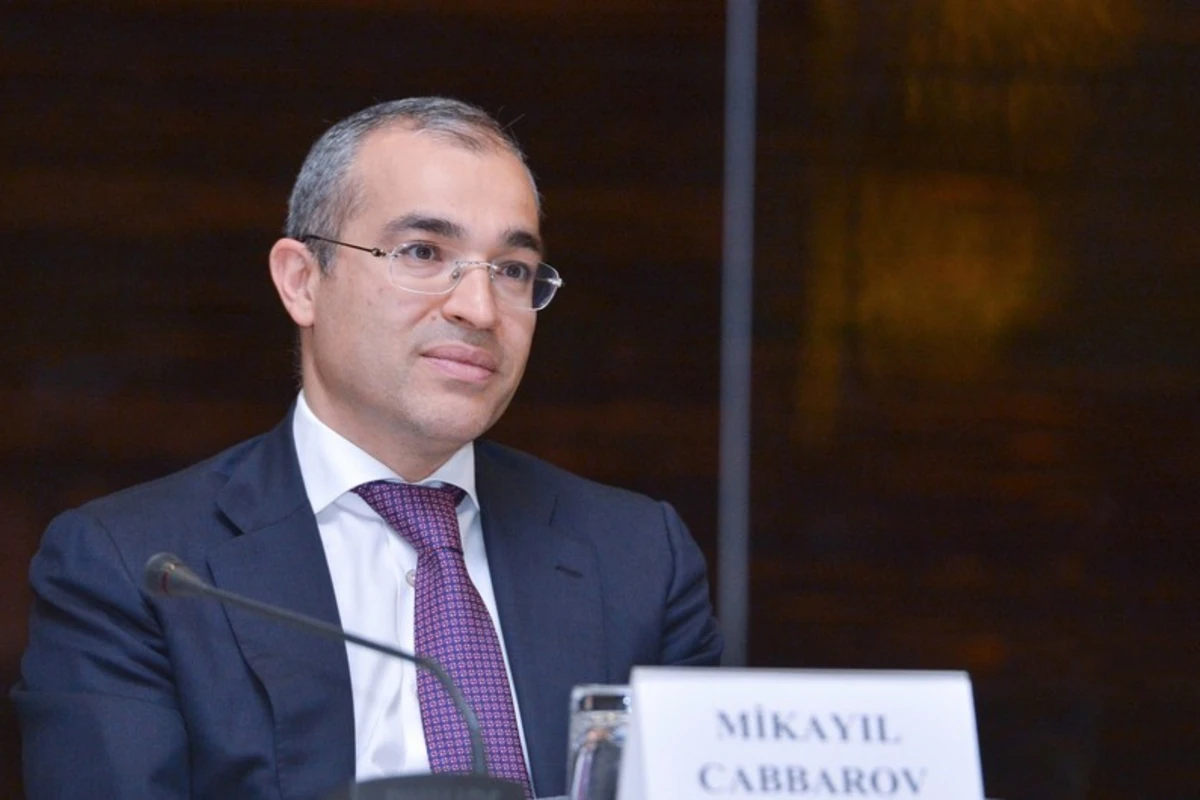 Mikayıl Cabbarov: Azərbaycanda qeyri-neft-qaz sektoru üzrə investisiya qoyuluşları 17 % artıb
