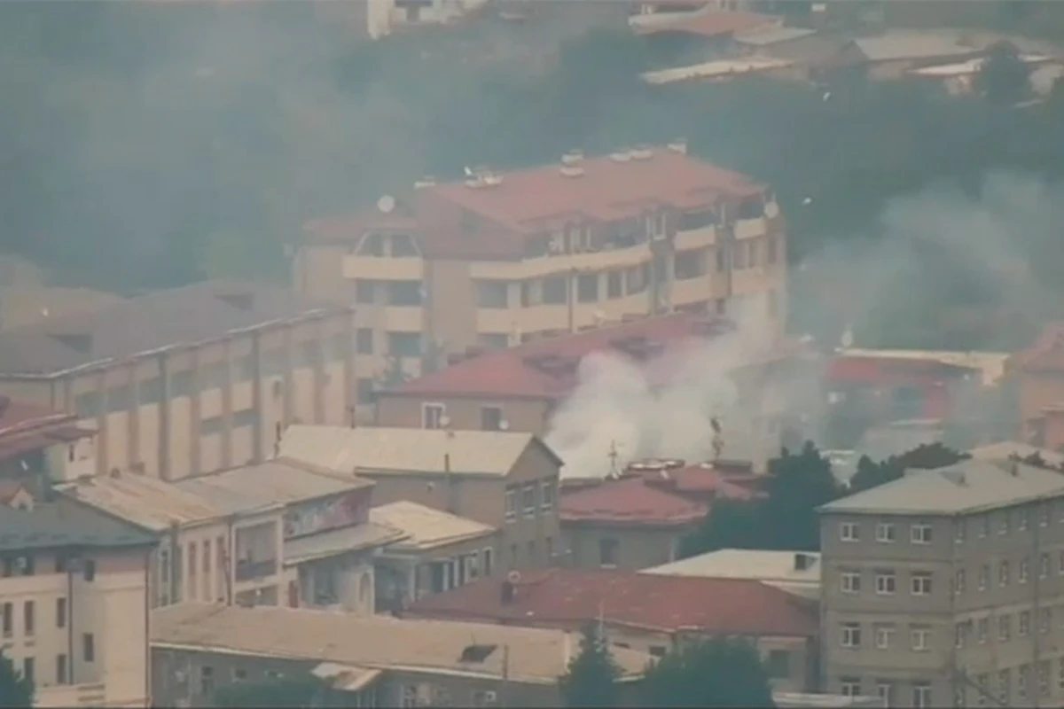 DİN: Xankəndi şəhərində qəsdən yanğınlar törədilir - VİDEO