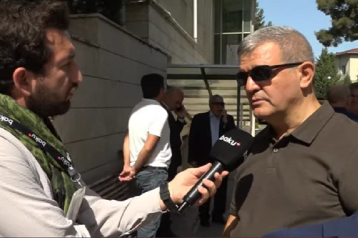 Fazil Mustafa Qənirə Paşayevanın komaya düşməsindən danışdı: Dünəndən xəstəxanaya aparılıb