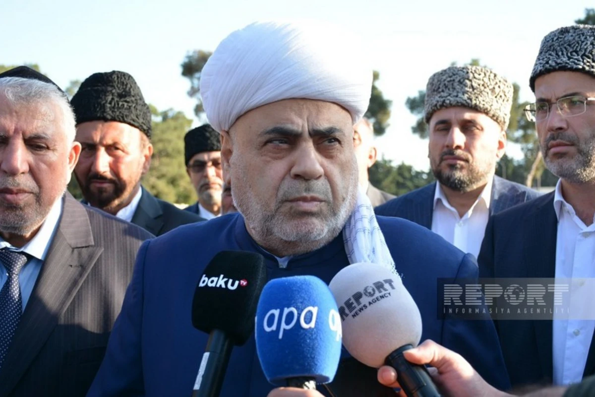 Allahşükür Paşazadə: Ermənistan dini liderinin əməlləri onunla görüşə imkan vermir