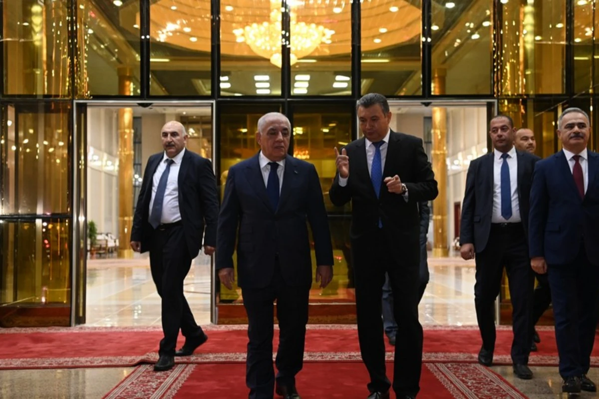 Əli Əsədov Düşənbəyə işgüzar səfərə gedib - FOTO