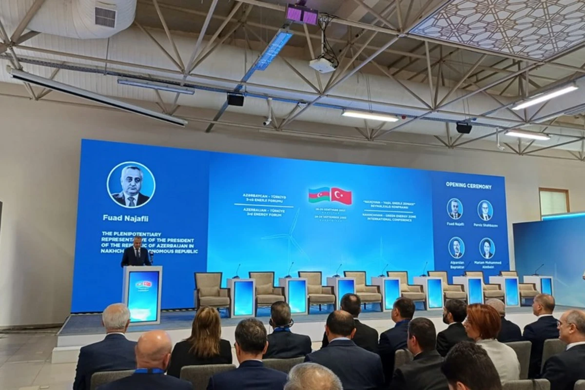 Naxçıvanda Azərbaycan-Türkiyə 3-cü Enerji Forumu işinə başlayıb - FOTO - YENİLƏNİB