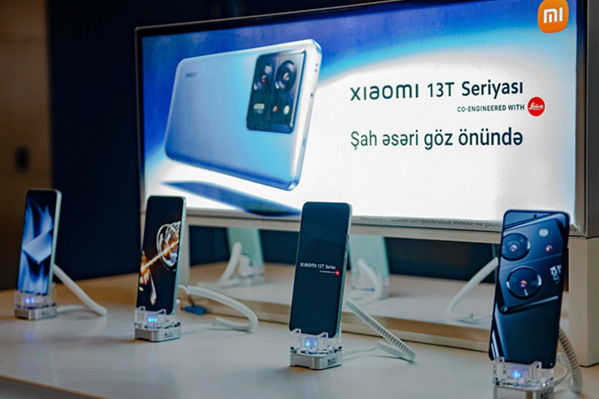 Xiaomi korporasiyası Xiaomi 13T və Xiaomi 13T Pro flaqman smartfonlarını təqdim edib - FOTO Xiaomi korporasiyası Xiaomi 13T və Xiaomi 13T Pro flaqman smartfonlarını təqdim edib - FOTO