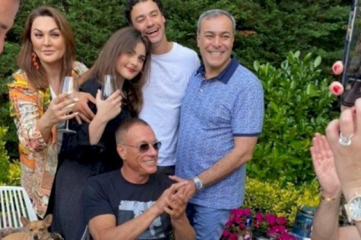 Van Damın azərbaycanlı gəlini qayınanasından yazdı - FOTO