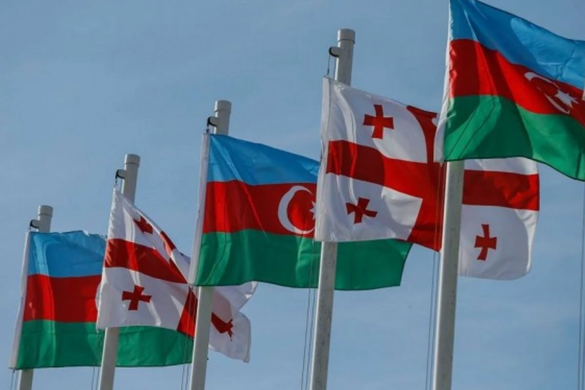 Azərbaycanla Gürcüstan arasında müdafiə sahəsində əməkdaşlıq sazişi təsdiqlənib