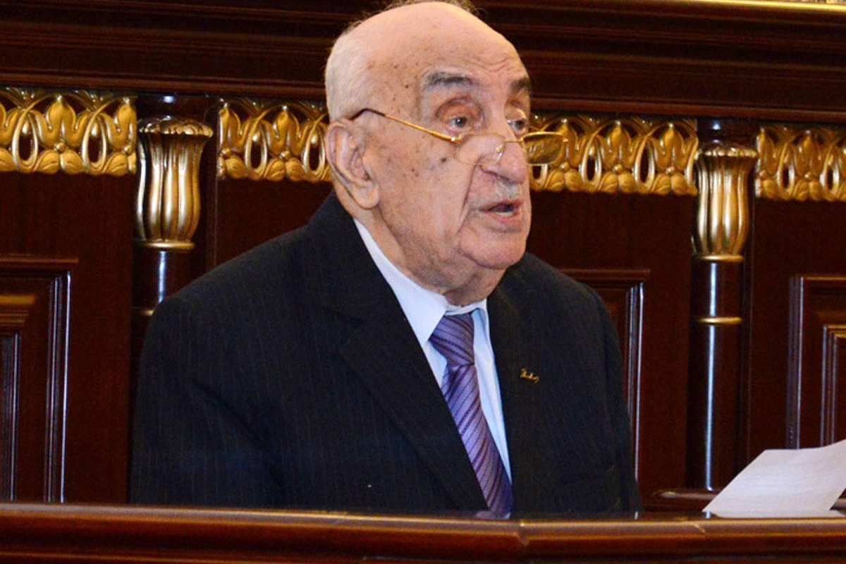 Xoşbəxt Yusifzadə vəfat edib