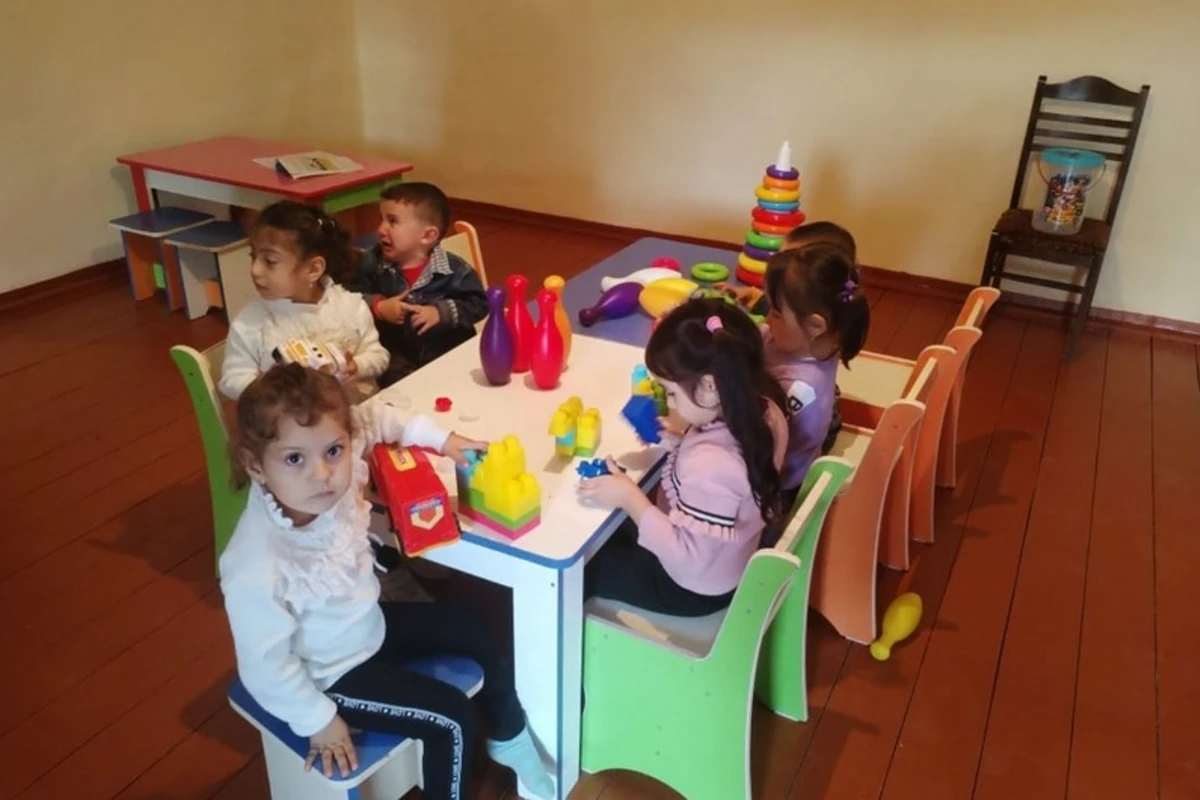 Ermənistanla sərhəd kənddə fəaliyyəti dayandırılan bağça 30 ildən sonra istifadəyə verilib - FOTO