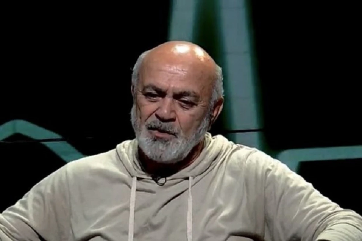 Xalq artisti Vidadi Həsənov: “Mən göründüyüm kimi yox, olduğum kimiyəm” - VİDEO Xalq artisti Vidadi Həsənov: “Mən göründüyüm kimi yox, olduğum kimiyəm” - VİDEO