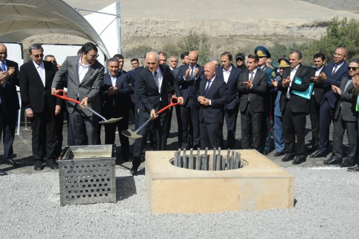 Zəngilanda Azərbaycanla İran arasında körpünün təməli qoyulub - FOTO