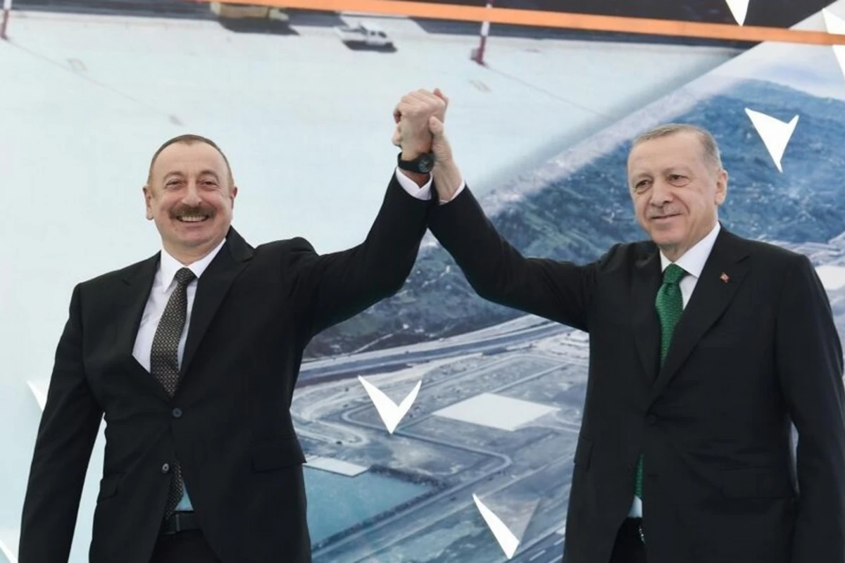 İlham Əliyev: “Hazırda Azərbaycan-Türkiyə qardaşlığı, birliyi və strateji müttəfiqliyi özünün ən yüksək zirvəsindədir”