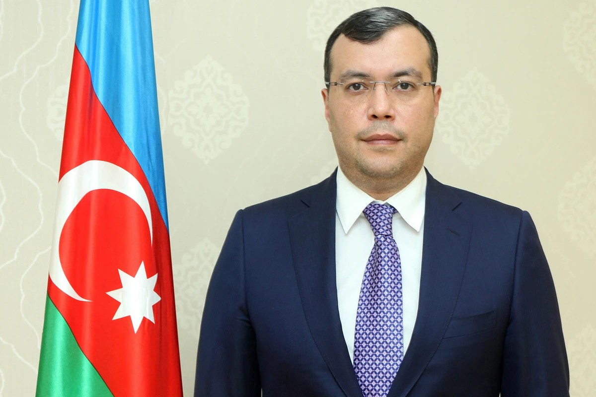 Nazir parlamentdə pensiya yaşının azaldılması məsələsindən DANIŞDI