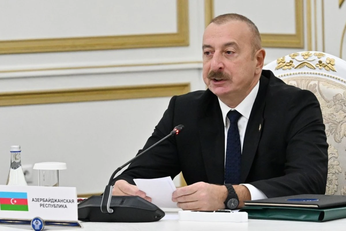 Президент Азербайджана принимает участие в заседании Совета глав государств СНГ в расширенном составе