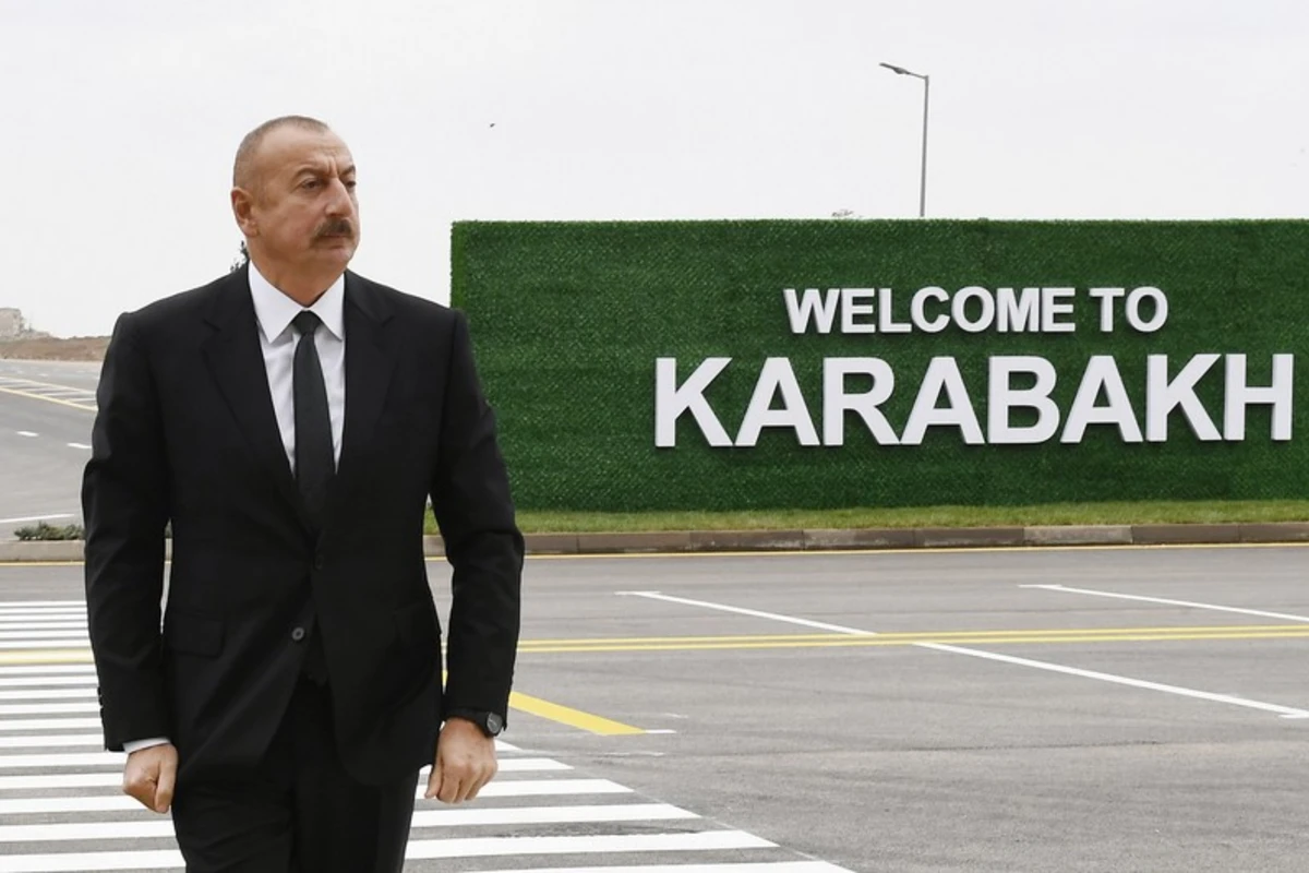 İlham Əliyevin ilk dəfə Azərbaycan Prezidenti seçilməsindən 20 il ötür