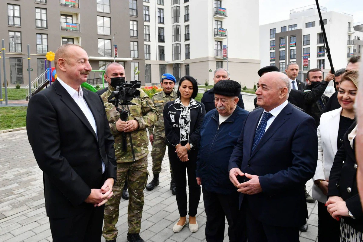 Президент: Возвращение молодых физулинцев на свои родные земли показывает величие нашего народа