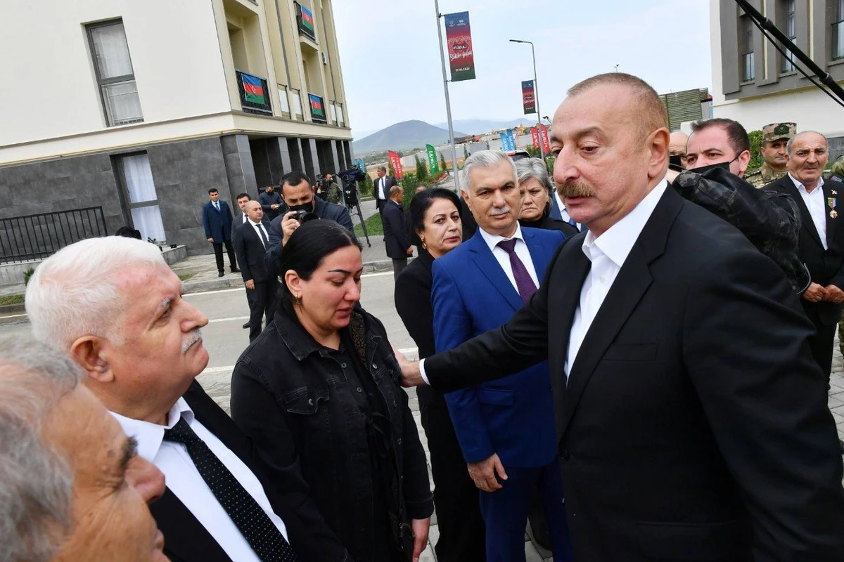 Prezident: “Füzulinin timsalında, eyni zamanda, bütün dünya görməlidir ki, erməni vəhşiliyi nədən ibarətdir”