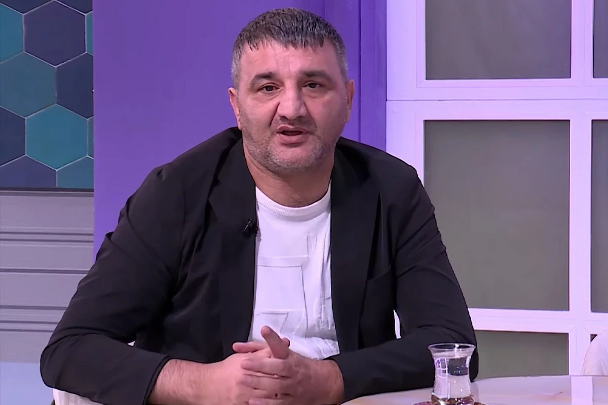 Azərbaycanlı meyxanaçı 17 il narkotik çəkdiyini ETİRAF ETDİ - VİDEO Azərbaycanlı meyxanaçı 17 il narkotik çəkdiyini ETİRAF ETDİ - VİDEO