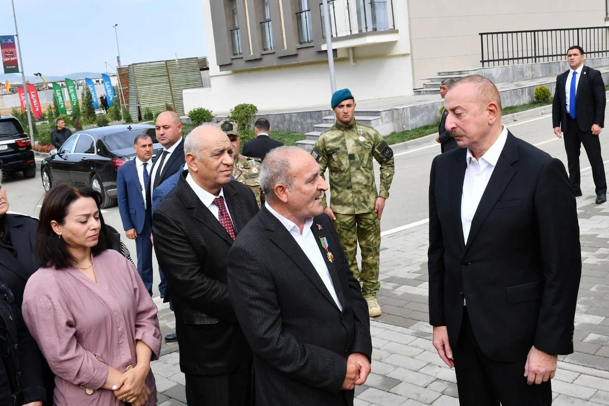 İlham Əliyev: Zəngəzura da, əlbəttə ki, qayıdacağıq, amma sülh yolu ilə