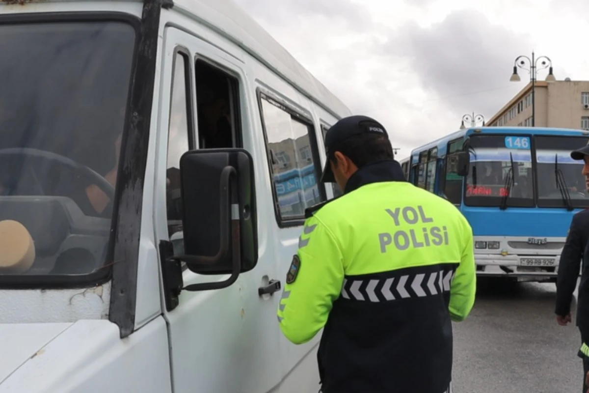 Bakıda qeyri-müntəzəm sərnişin daşıyan sürücülərə qarşı reyd keçirilib - FOTO