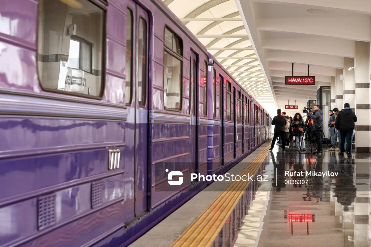 Bakı metrosunda qatarda nasazlıq yarandı, gecikmə oldu