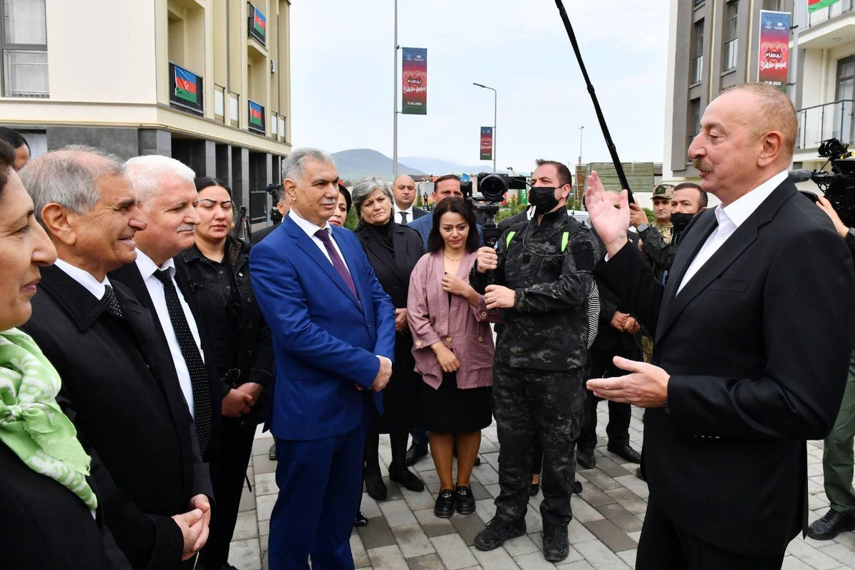 Müstəqillik tariximizin yeni səhifəsi - “Kaspi”nin TƏHLİLİ + FOTO