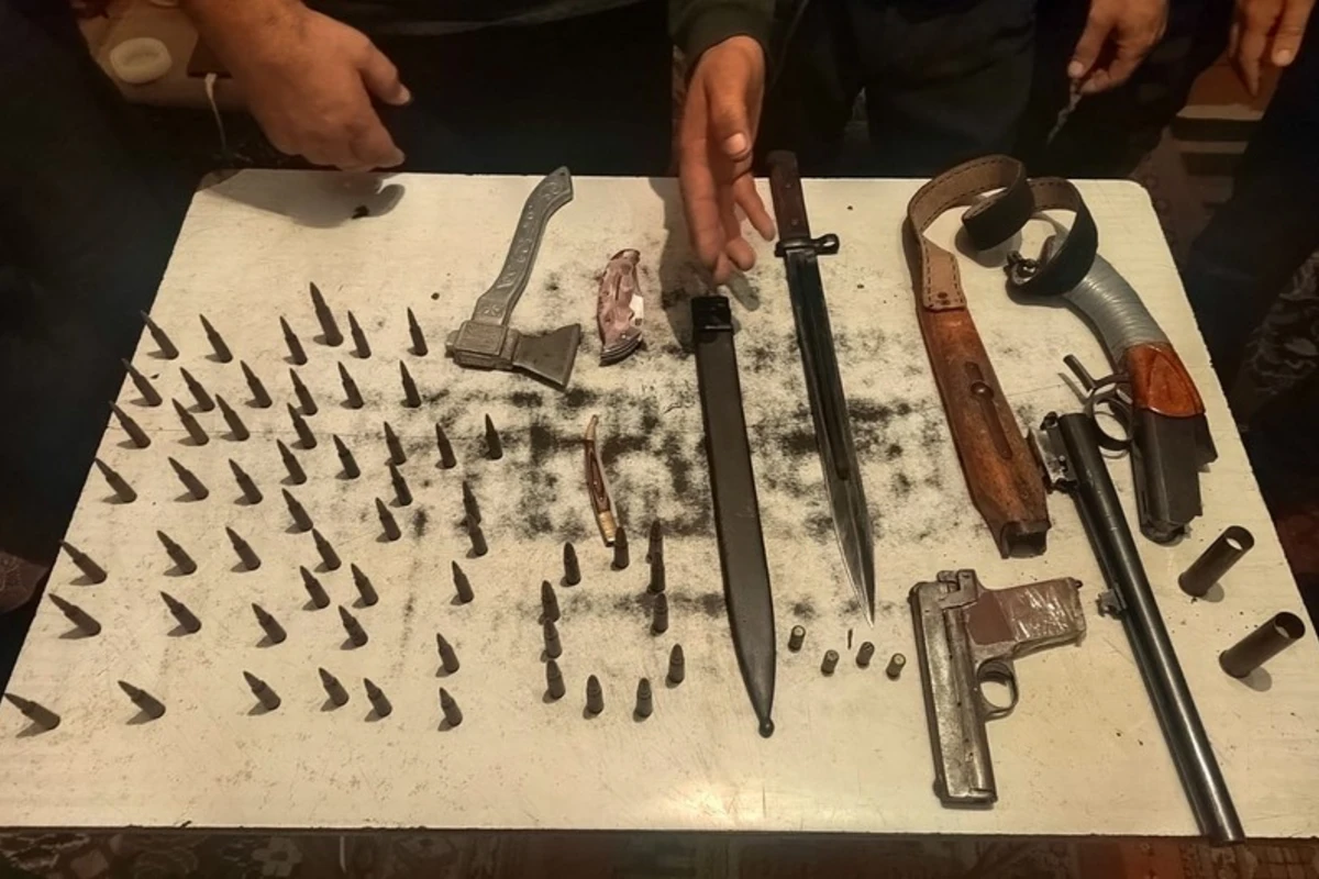 В Сабирабаде у местного жителя изъяли оружие и боеприпасы - ФОТО